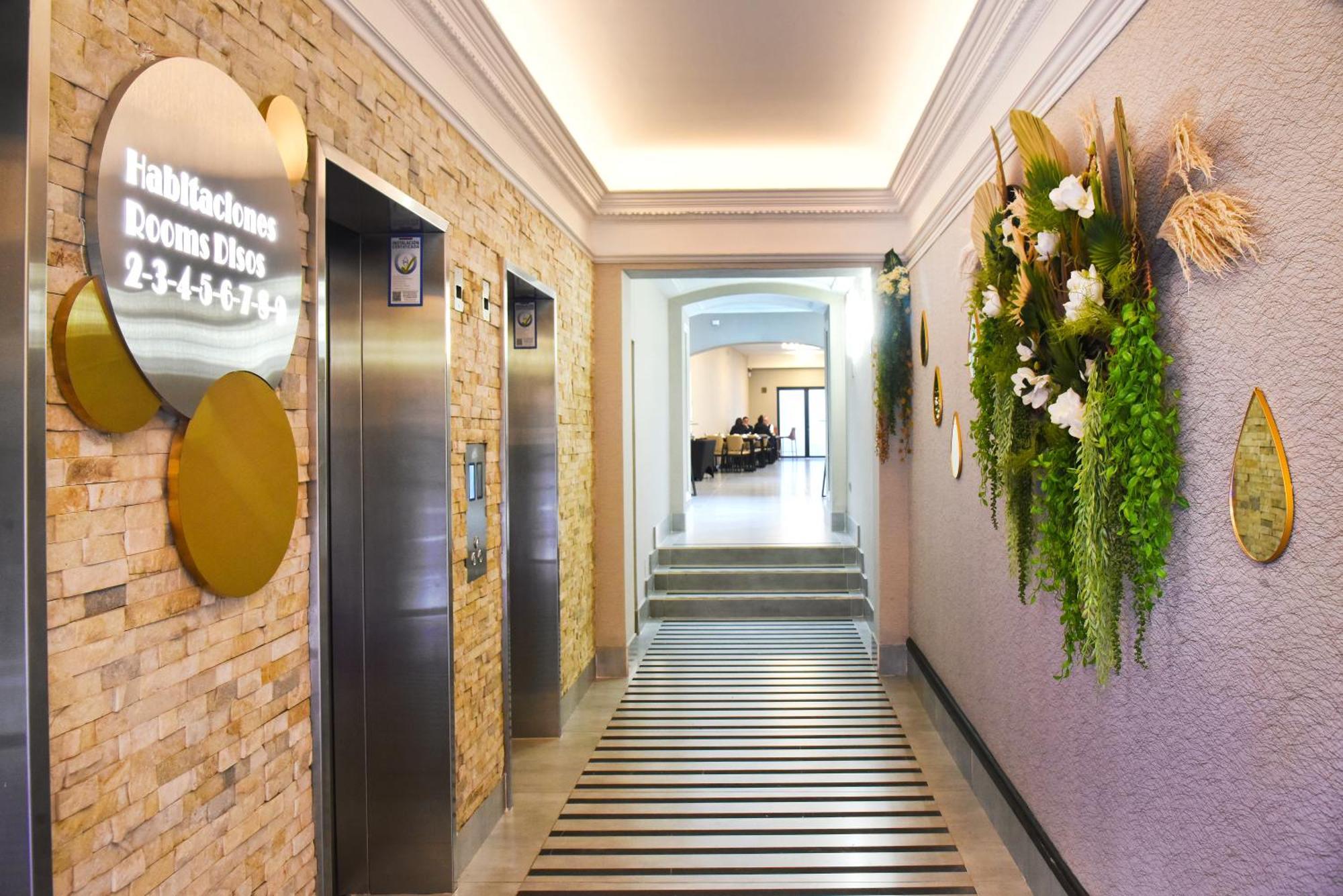Hotel Hw Express Σαντιάγκο Εξωτερικό φωτογραφία